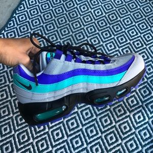 NIKE AIR MAX 95 OG WOLF GREY-BLACK-INDIGO BURST